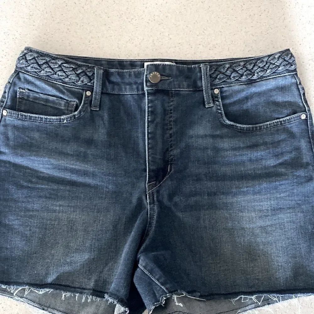 Frayed High Rise Denim Shorts 29 Raw Hem Zip Up Summer - Picture 9 of 12